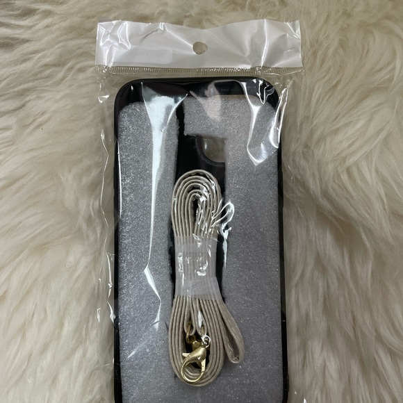 🍭SALE🍭 iPhone DESIGNER STYLE CROSSBODY WALLET CARD CASE - Picture 5 of 5